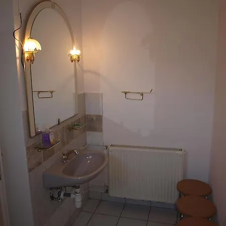 Siofok, Kele Apartmanhaz Apartment