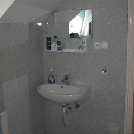 Siofok, Kele Apartmanhaz Apartment