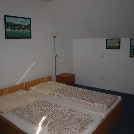 Siofok, Kele Apartmanhaz Apartment Siofok